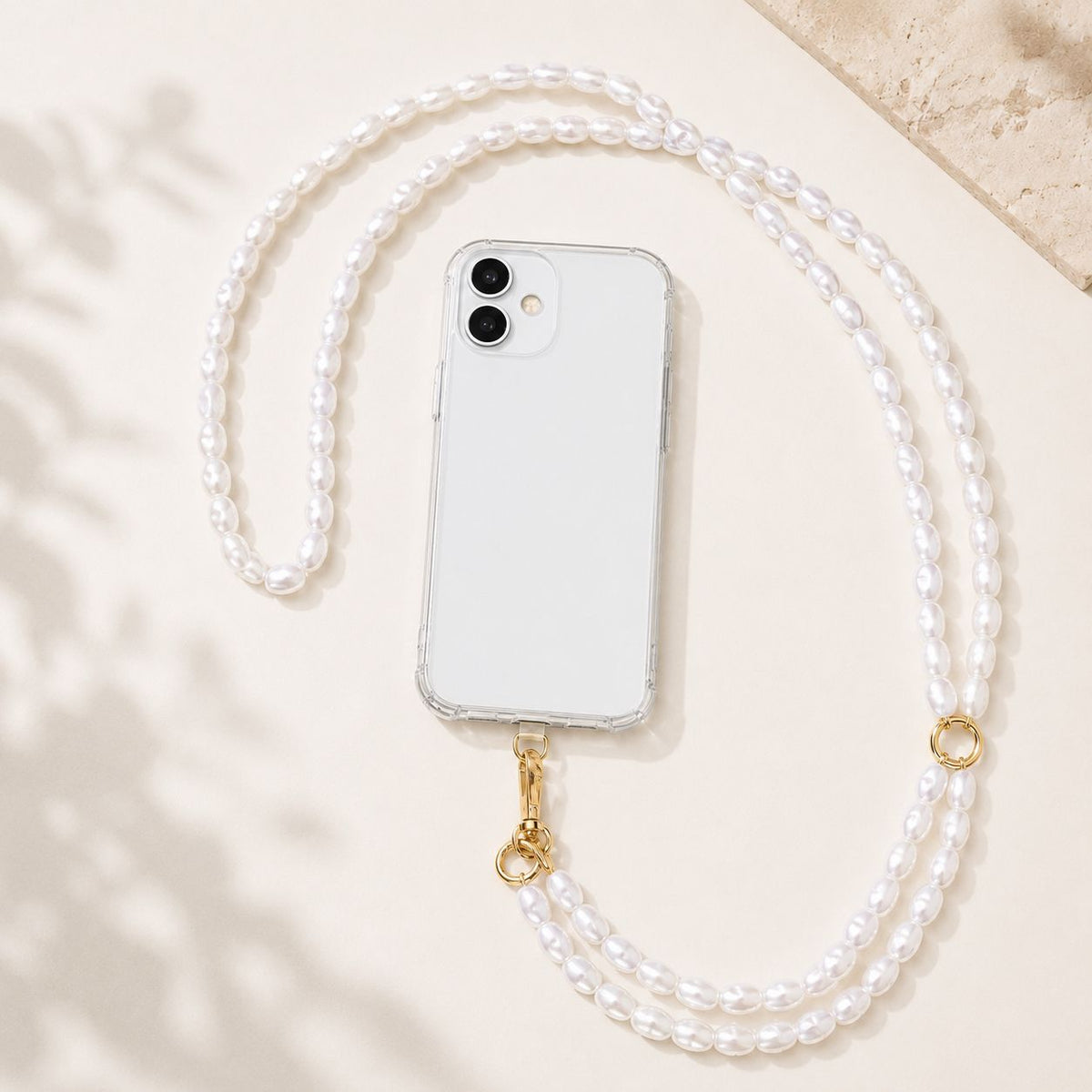 Crossbody_strap_fits_every_phone_model_keebos_universal_style