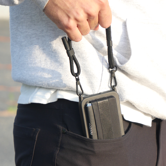 black-iphone-wristlet-keebos-detachable